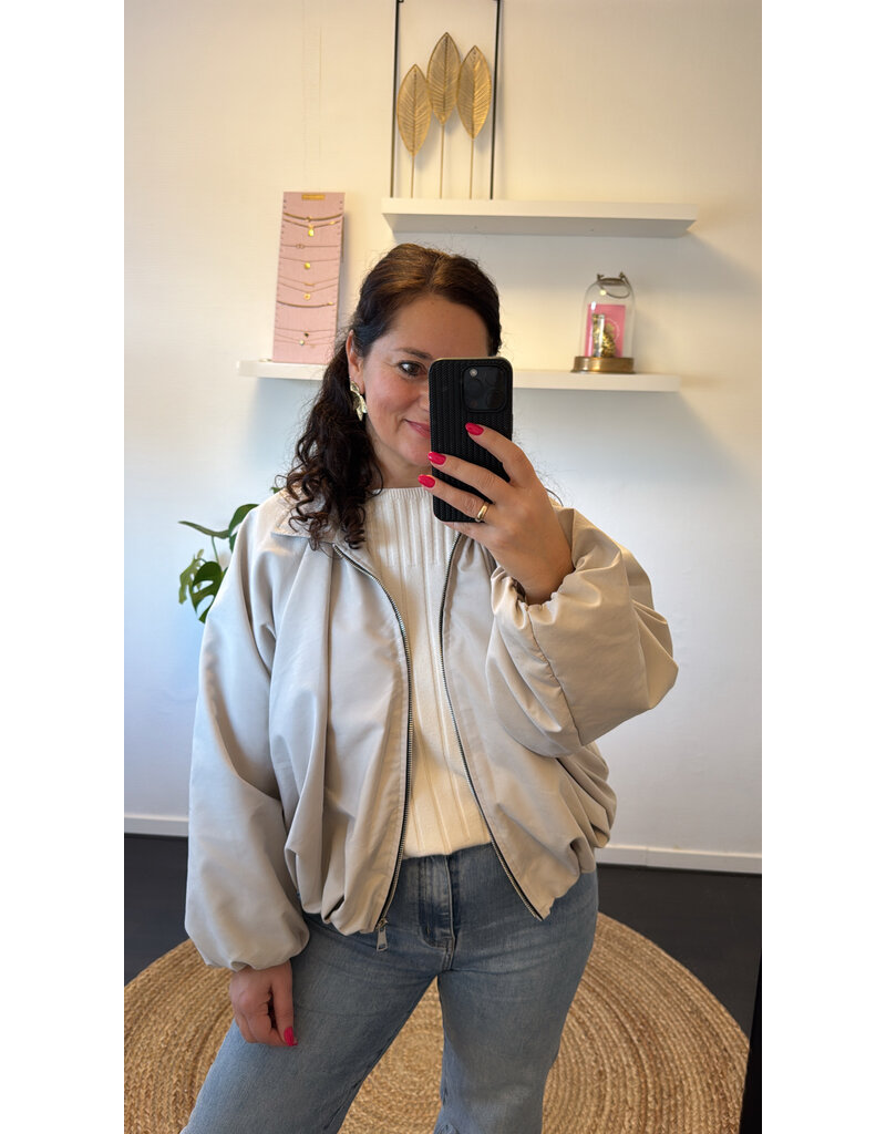 DANA FLOREA Trui Claire Beige