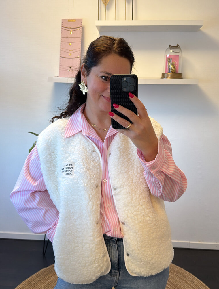 DANA FLOREA Teddy Gilet Off White