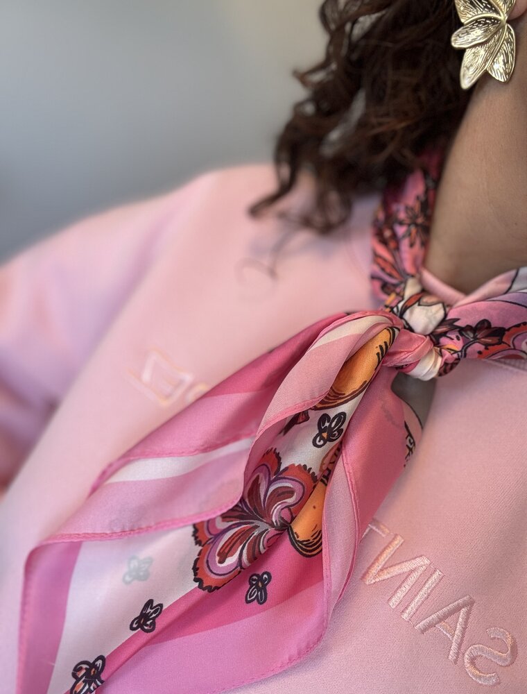 DANA FLOREA Zijdezachte sjaaltje vierkant Lexi