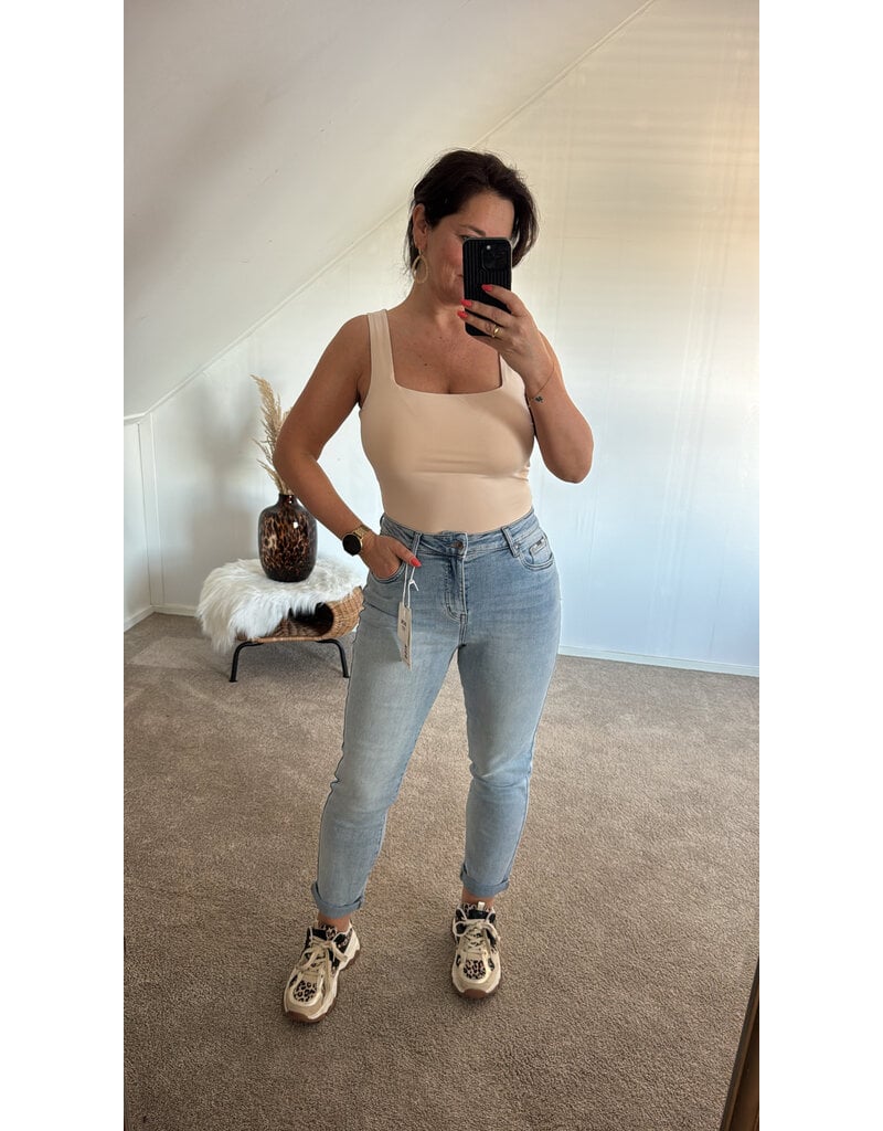 DANA FLOREA Mom Fit Jeans Light Blue