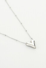 DANA FLOREA Ketting met bedel hartje