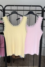 DANA FLOREA Top Met Schulprand Lichtroze