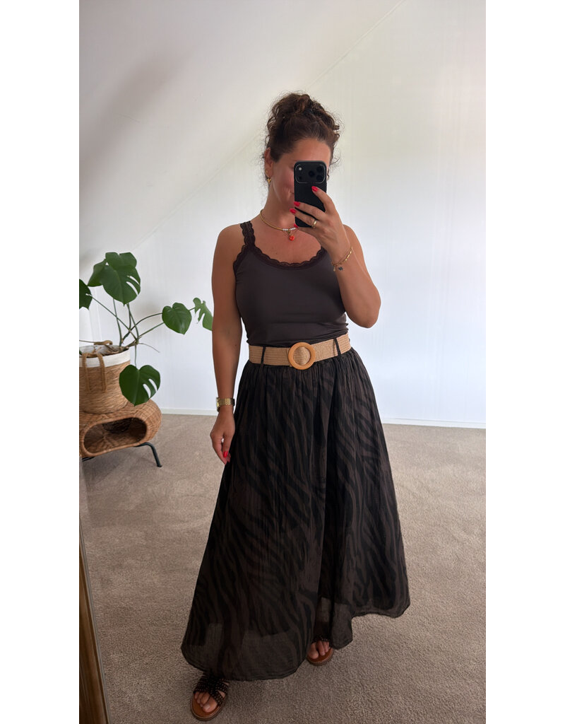 DANA FLOREA Rok Livia Bruin