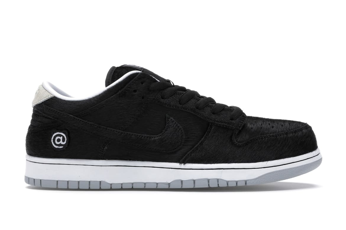 Nike SB Dunk Low Medicom