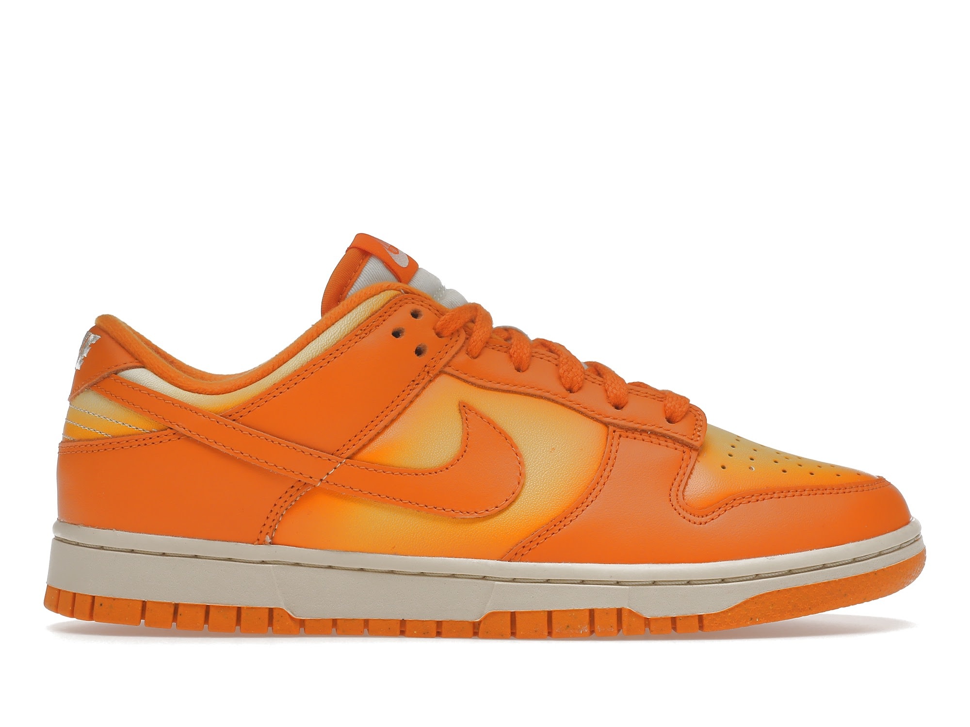 Nike Dunk Low Magma Orange