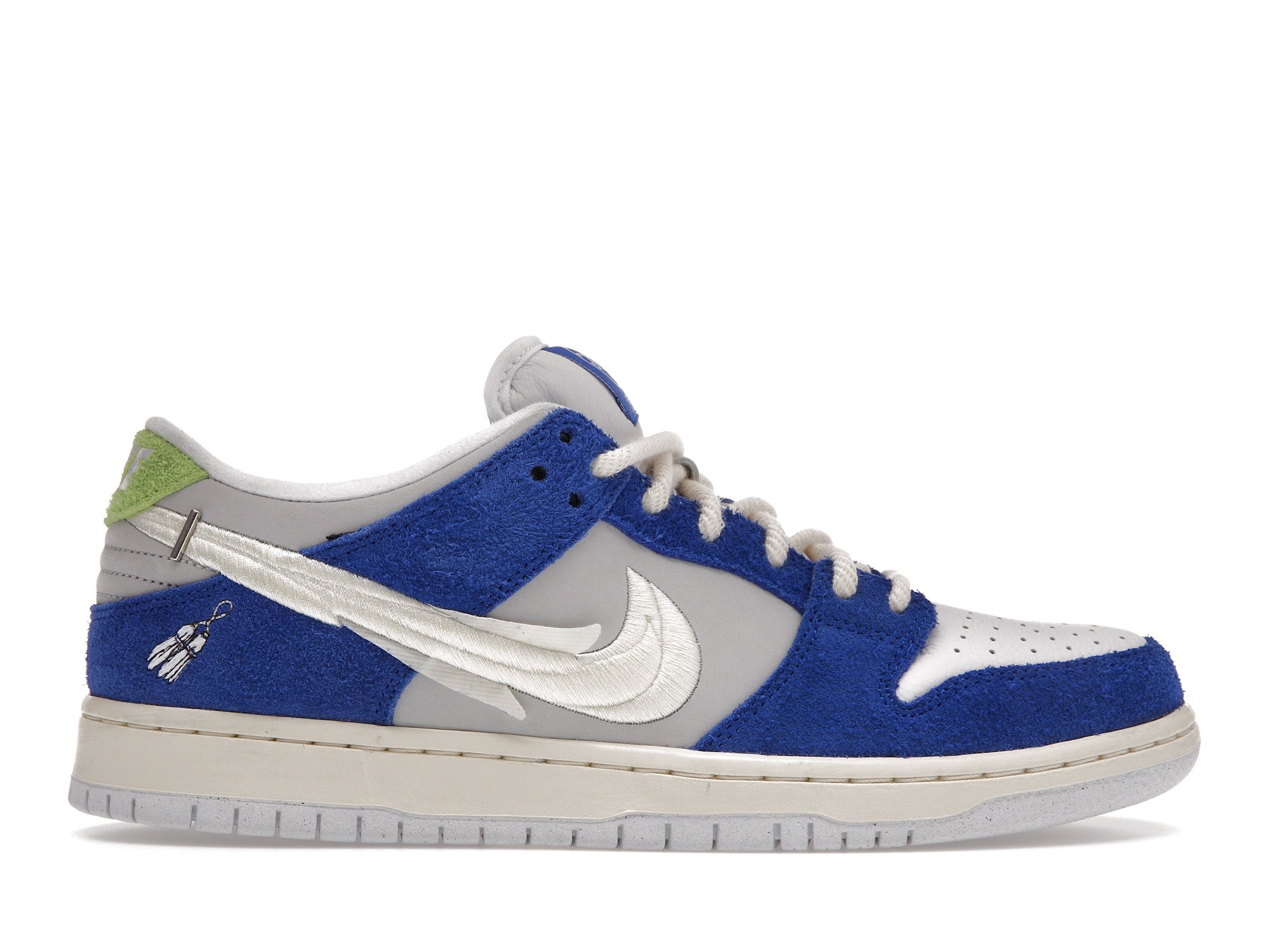 Nike SB Dunk Fly Streetwear