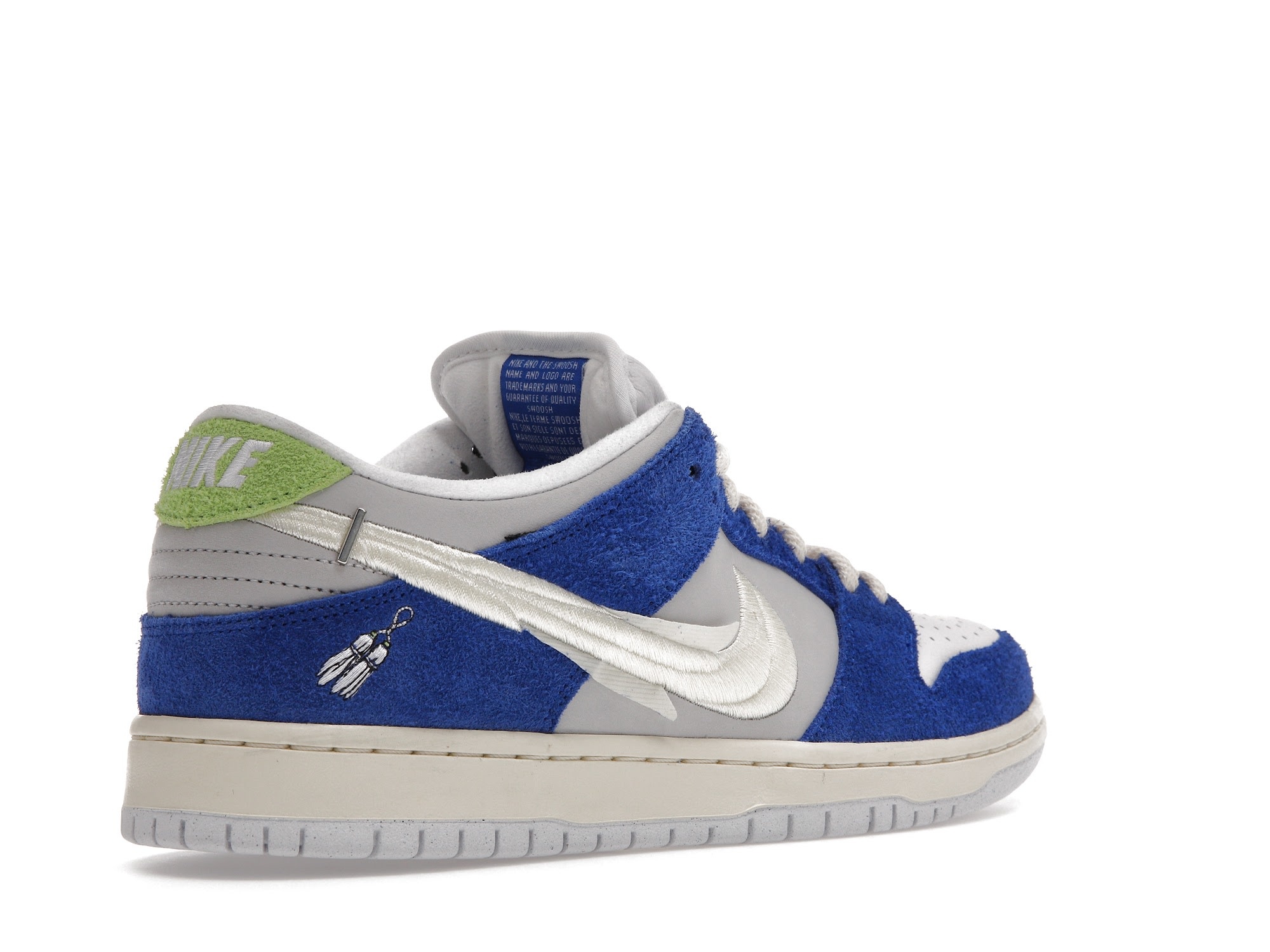 Nike SB Dunk Fly Streetwear