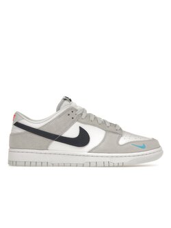 Nike Dunk Low Mini Swoosh