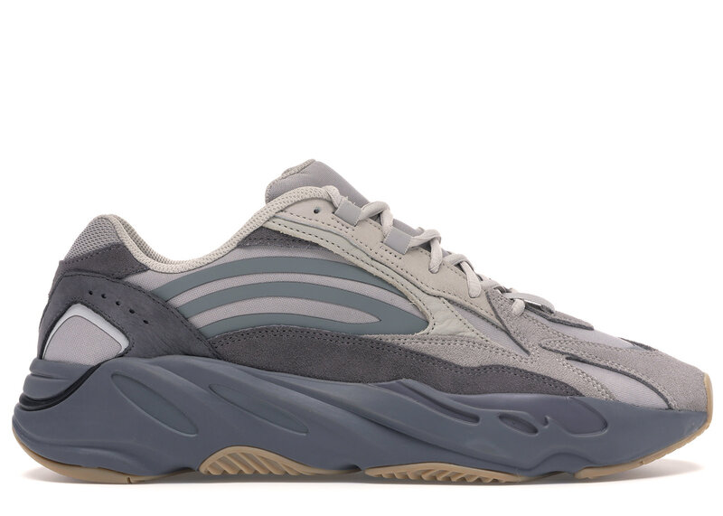 Yeezy 700 Tephra