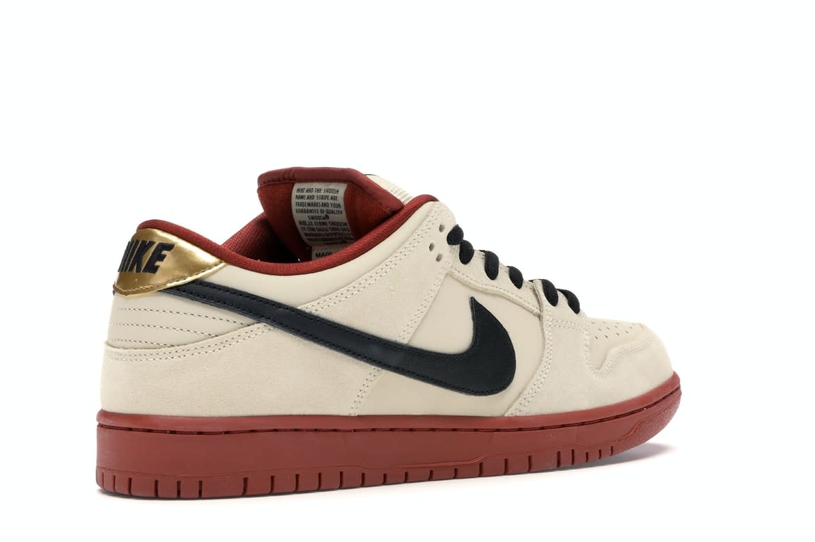 Nike SB Dunk Low Hennessy