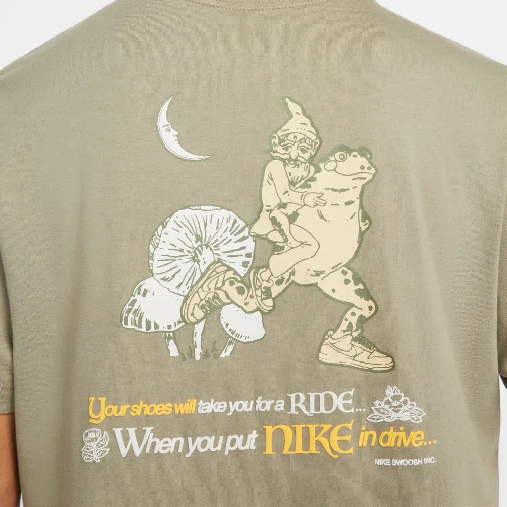 Nike T-Shirt Frog