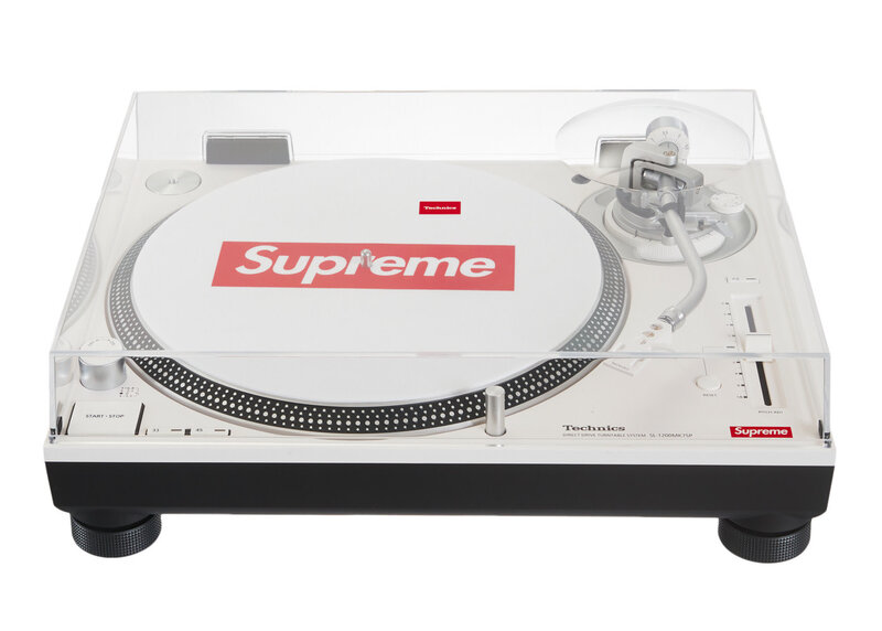 Supreme Technics SL-1200MK7 Turntable