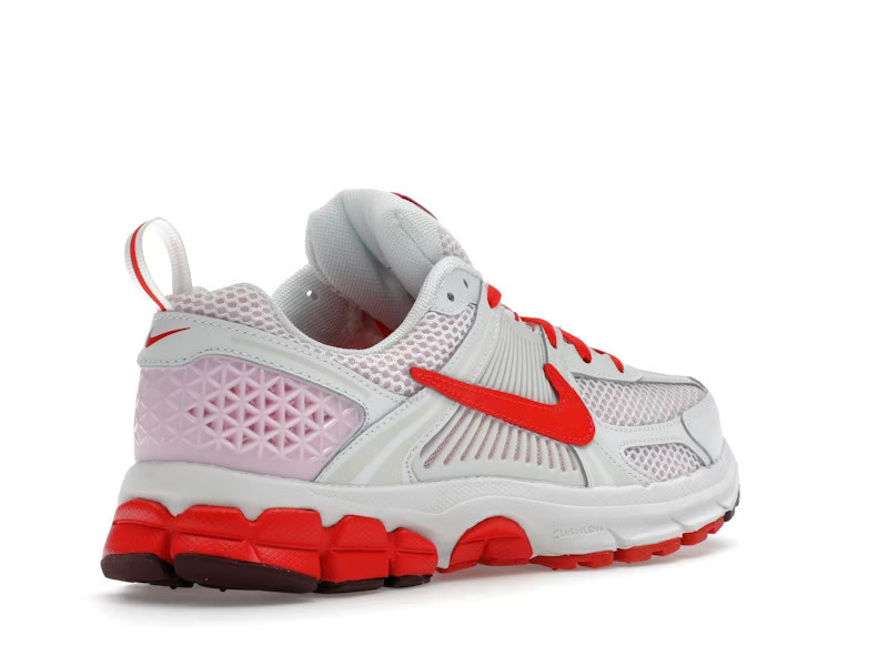 Nike Zoom Vomero 5 Valentine's Day