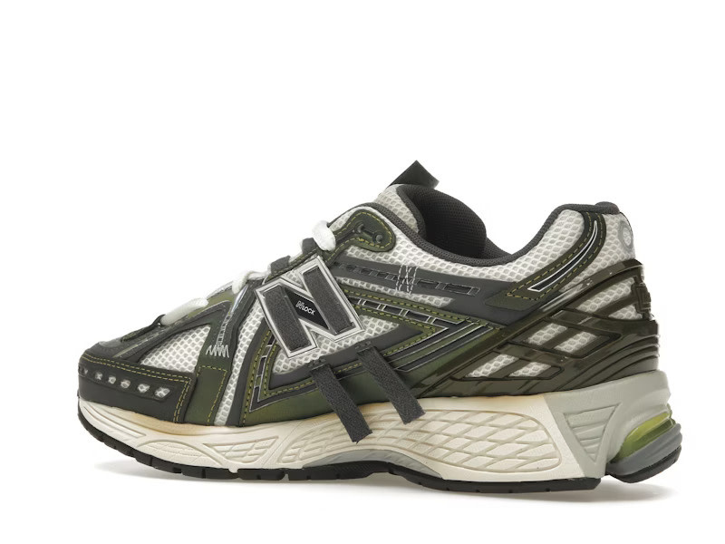 New Balance 1906 Olive Juice Sea Salt