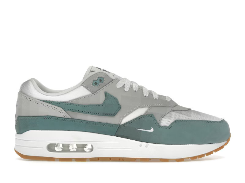 Nike Air Max 1 Low Poly Adventure