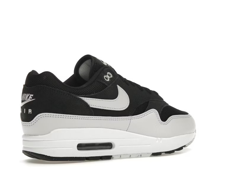 Nike Air Max 1 Essential Off Noir Vast Grey
