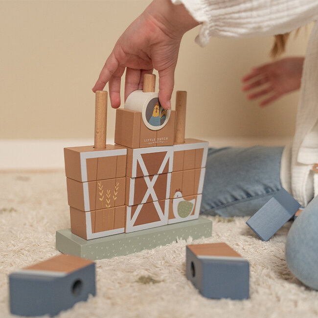 Stapelaar Little Farm FSC