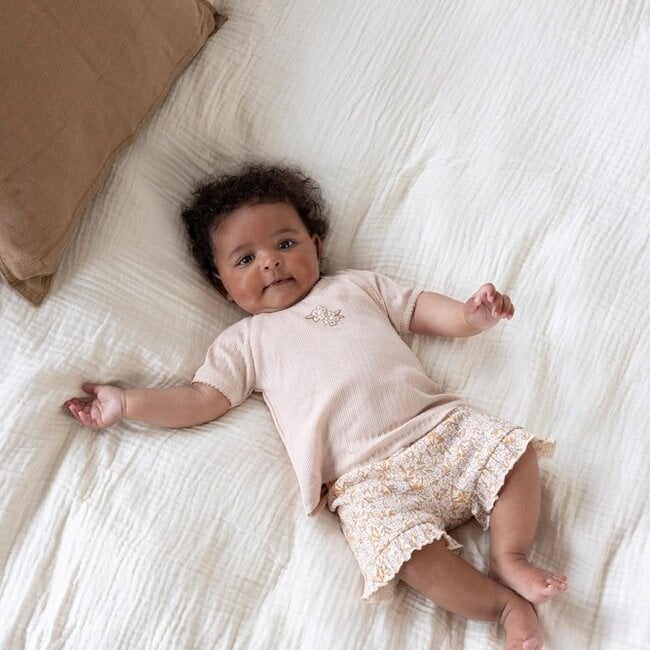 Short Aop Flower Field Creme