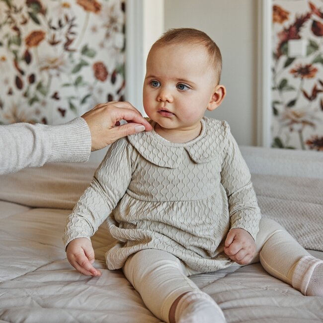 Jurk Pretty Fall Beige Grey