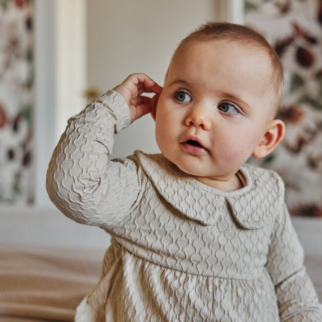 Jurk Pretty Fall Beige Grey