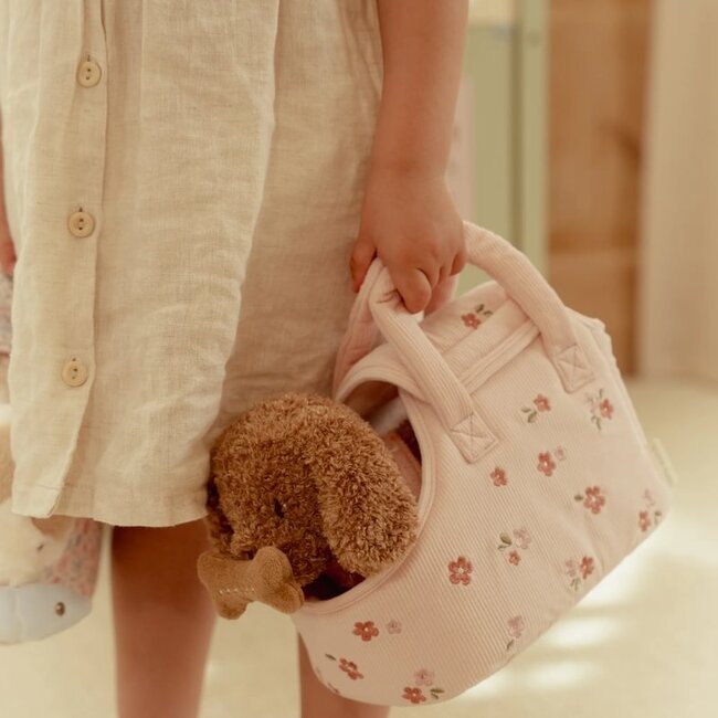 Knuffelhond Jackie In Tas