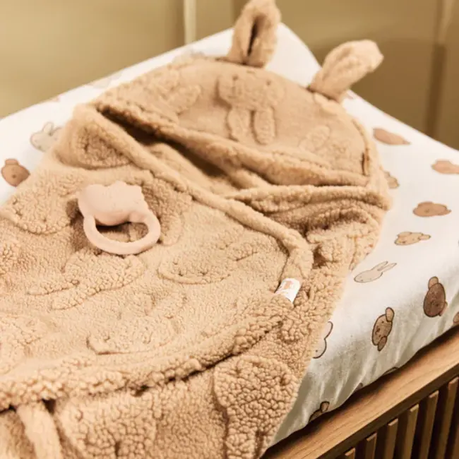 Wikkeldeken Nijntje Jacquard Teddy Biscuit
