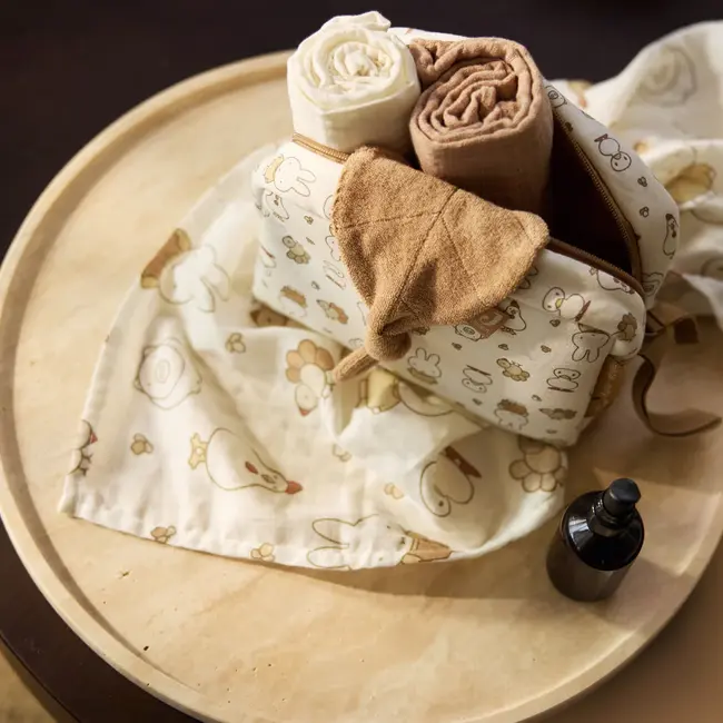 Etui Nijntje Family Farm