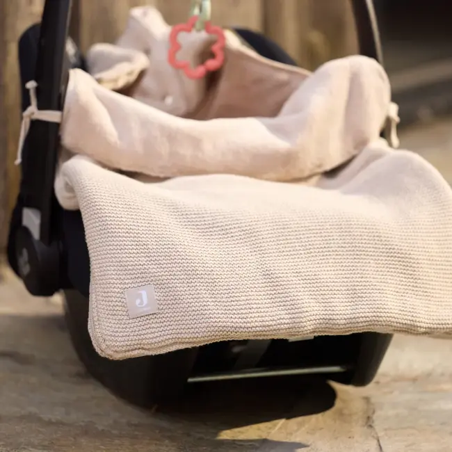 Voetenzak groep 0+ 3/5 punts gordel Little Waffle Sand