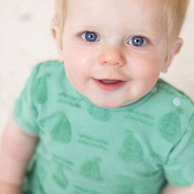 T-Shirt AOP Badstof Seaside Happiness Groen