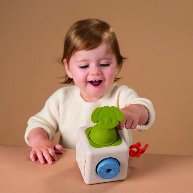 Peek & Play Siliconen Kubus