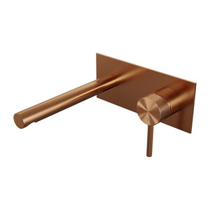 Brauer Brauer Copper Carving inbouw wastafelmengkraan | Geborsteld Koper PVD | Rechte uitloop | Achterplaat | Lang smal | Rechts Brauer Copper Carving inbouw wastafelmengkraan | Geborsteld Koper PVD | Rechte uitloop | Achterplaat | Lang smal | Rechts