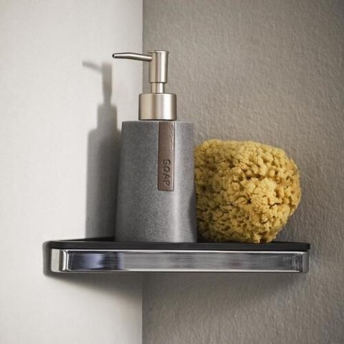 Geesa Frame hoekplanchet met zwarte inzet chroom Geesa Geesa Frame hoekplanchet met zwarte inzet chroom