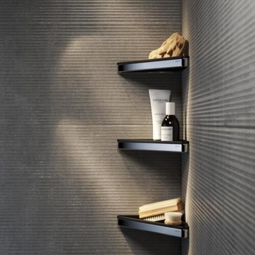 Geesa Frame hoekplanchet met zwarte inzet chroom Geesa Geesa Frame hoekplanchet met zwarte inzet chroom