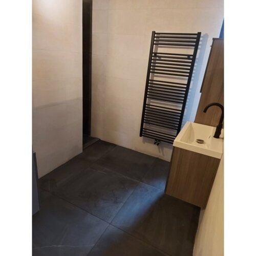 Instamat Instamat Base badkamerradiator | Mat Zwart | 113x60cm