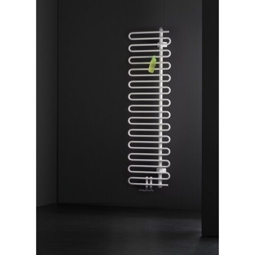 Instamat Cobra Badkamerradiator | Wit | 184cm | 40cm | Collectorbuis rechts Instamat Instamat Cobra Badkamerradiator | Wit | 184cm | 40cm | Collectorbuis rechts
