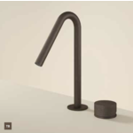 Hotbath Guy Diamond GY023D 2-gats wastafelkraan met draaibare uitloop - Geborsteld messing PVD HotBath Hotbath Guy Diamond GY023D 2-gats wastafelkraan met draaibare uitloop - Geborsteld messing PVD