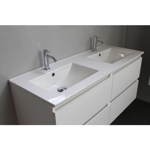 Solidline badkamermeubelset | 120cm | Keramiek | Wit | 2 | Hoogglans wit | Zonder spiegel | Geassembleerd Solidline Solidline badkamermeubelset | 120cm | Keramiek | Wit | 2 | Hoogglans wit | Zonder spiegel | Geassembleerd