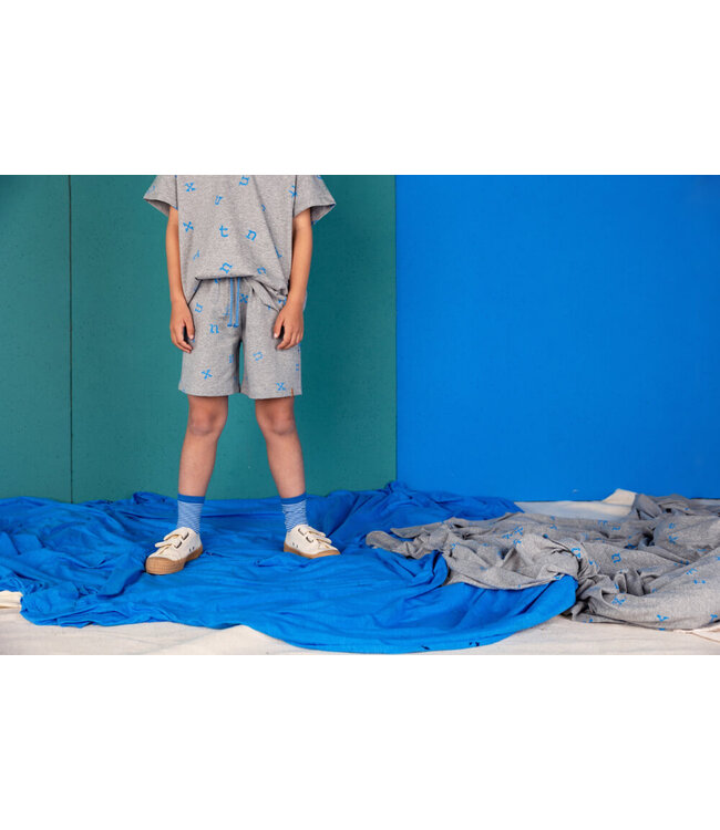 Stamp Short Grey by Nixnut