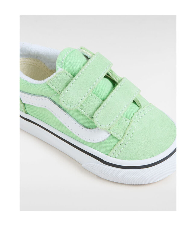 Old Skool V COLOR THEORY Pistachio Green  by Vans