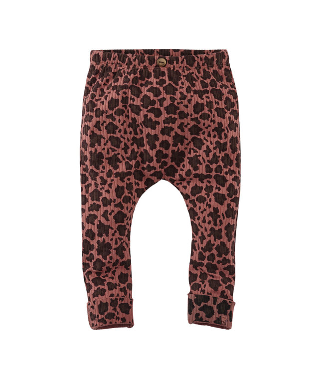 Joan Amber brown/AOP by Z8