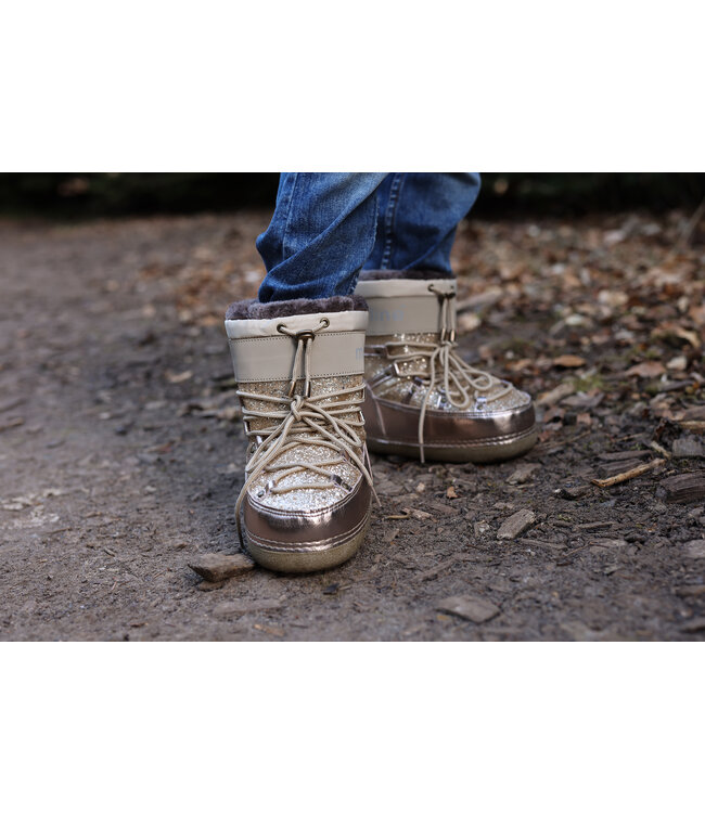 Snow Boot Glitter Champagne Glitter by Mikk-line