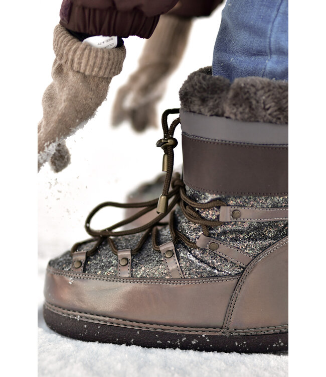 Snow Boot Glitter Sparrow by Mikk-line