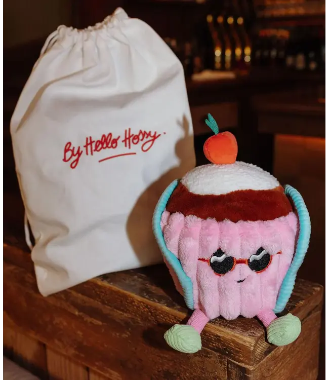 Peluche Cherry Cake by Hello Hossy