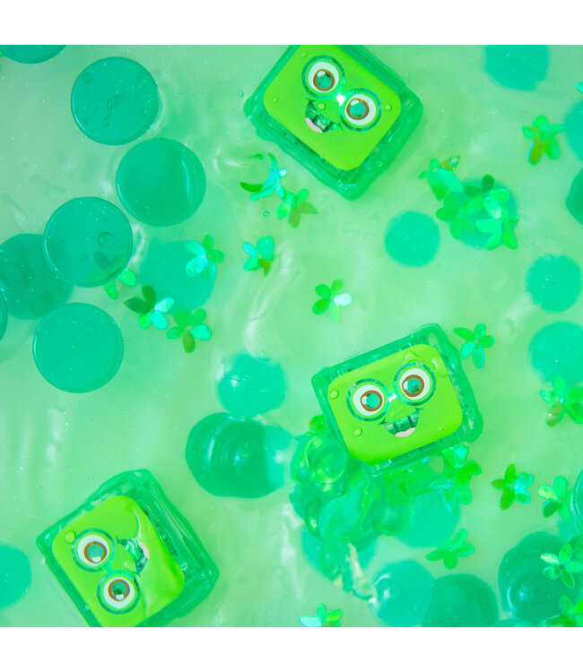 Glo Pals light up cubes Pippa