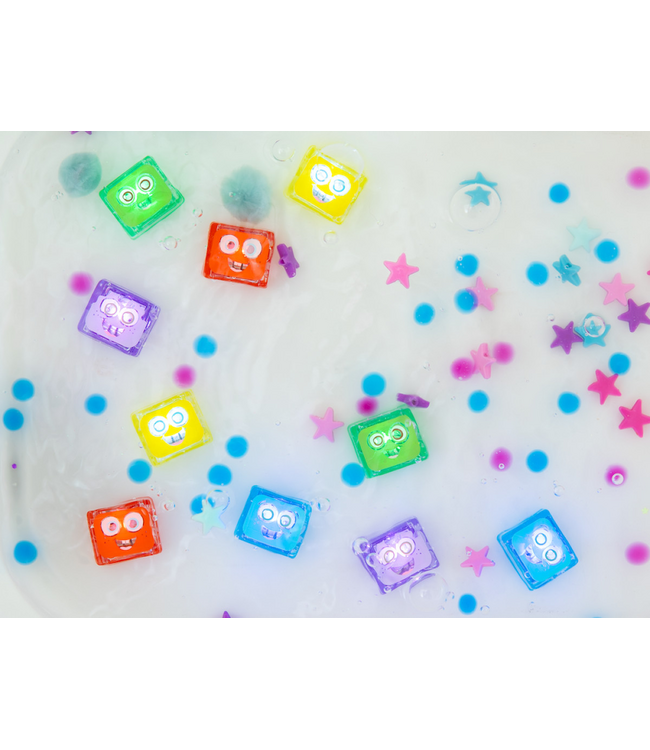 Glo Pals light up cubes Pippa