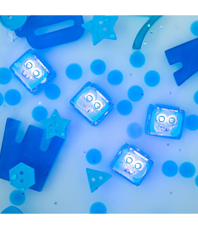 Glo Pals light up cubes Blair