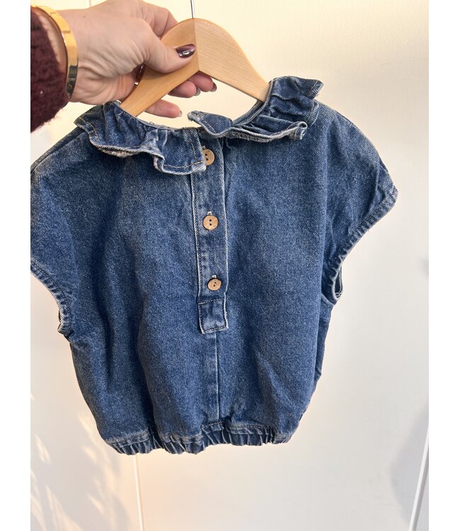 Paige top pale blue by Charlie Petite