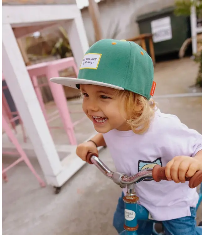 Mini Captain Pet by Hello Hossy