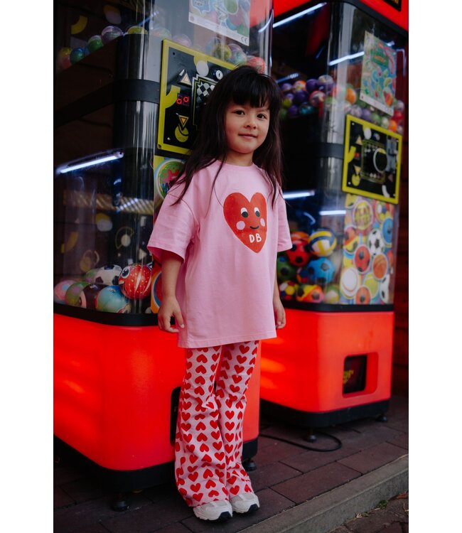 PATTY HEART T-SHIRT LILAVENDER  by Daily Brat