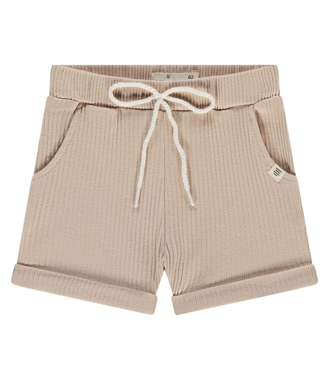 baby short Nougat by a Tiny story